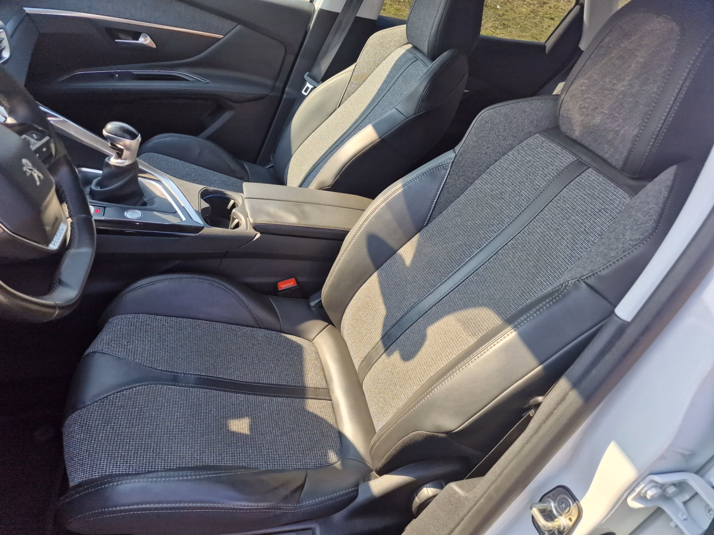 Peugeot 3008 фото 16