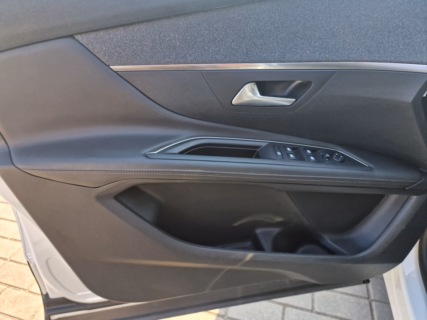 Peugeot 3008 фото 21