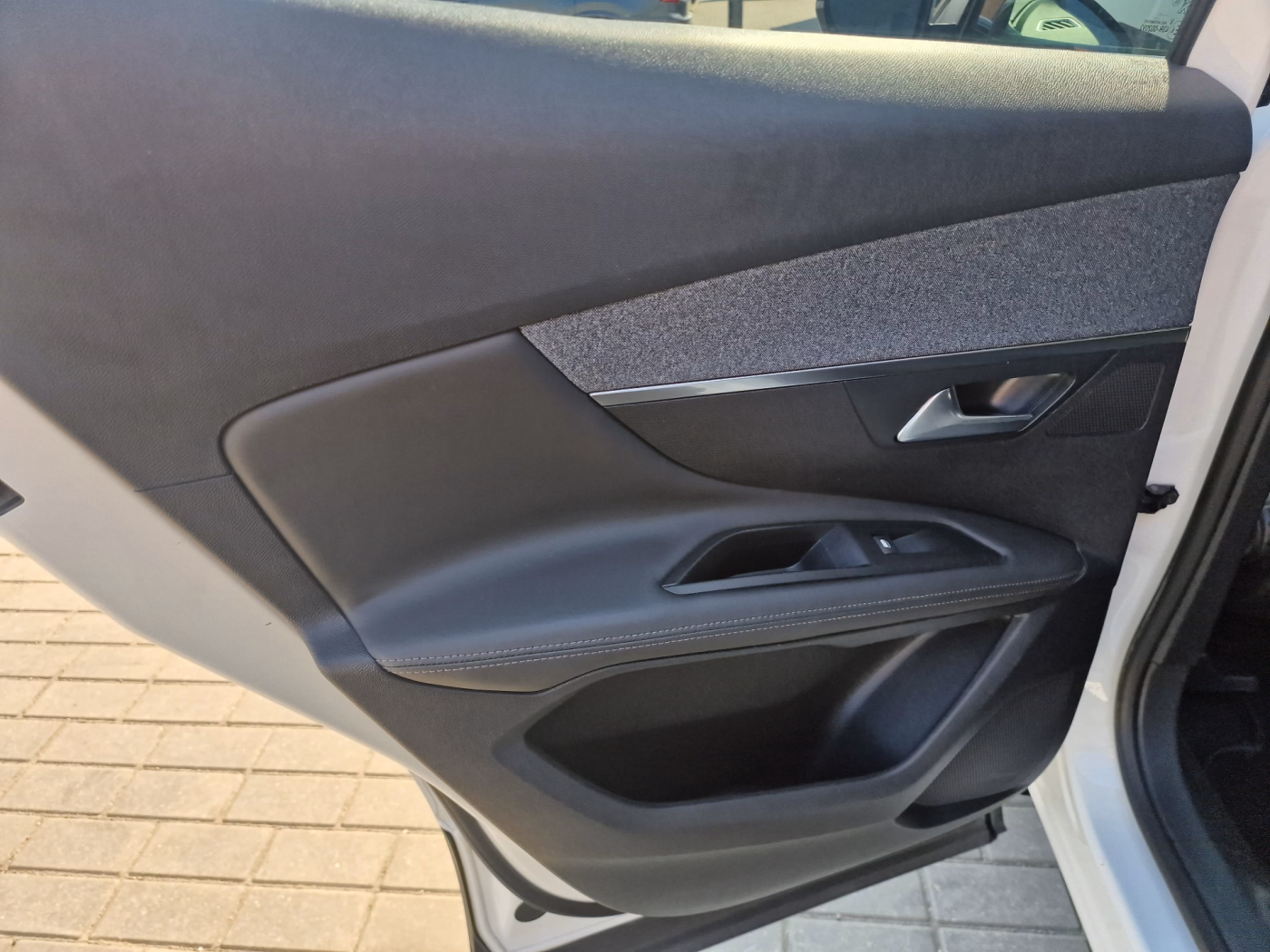 Peugeot 3008 фото 23