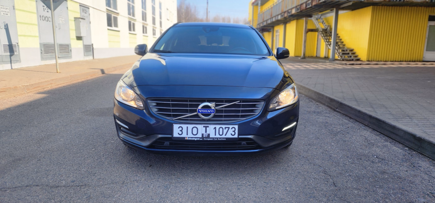 Volvo V60 фото 3