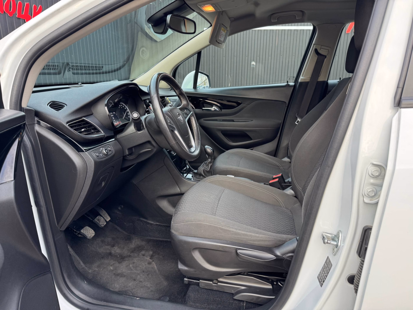 Opel Mokka фото 8