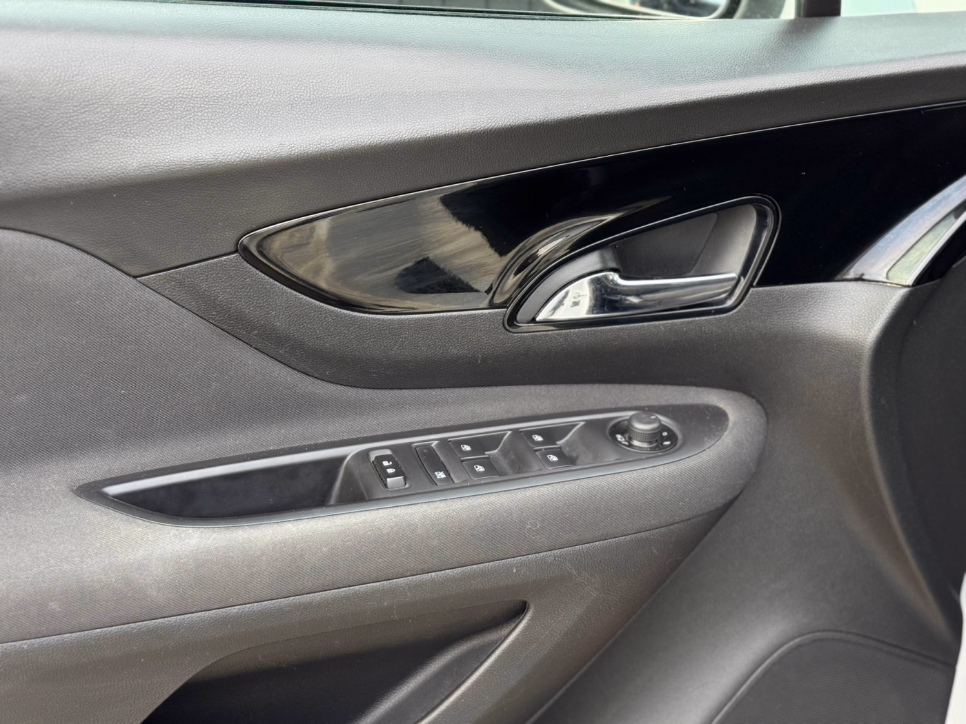 Opel Mokka фото 16