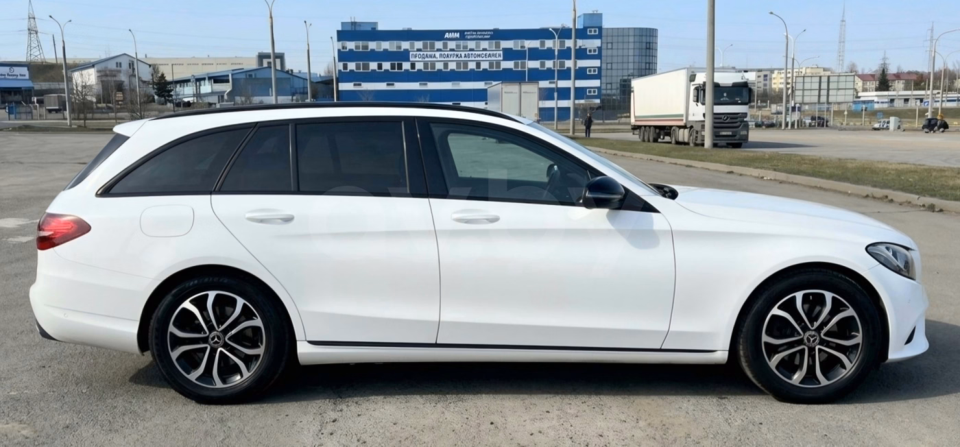 Mercedes-Benz C-Класс фото 7