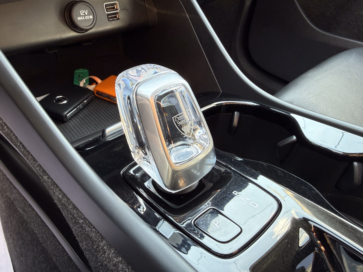 Volvo XC40 фото 11