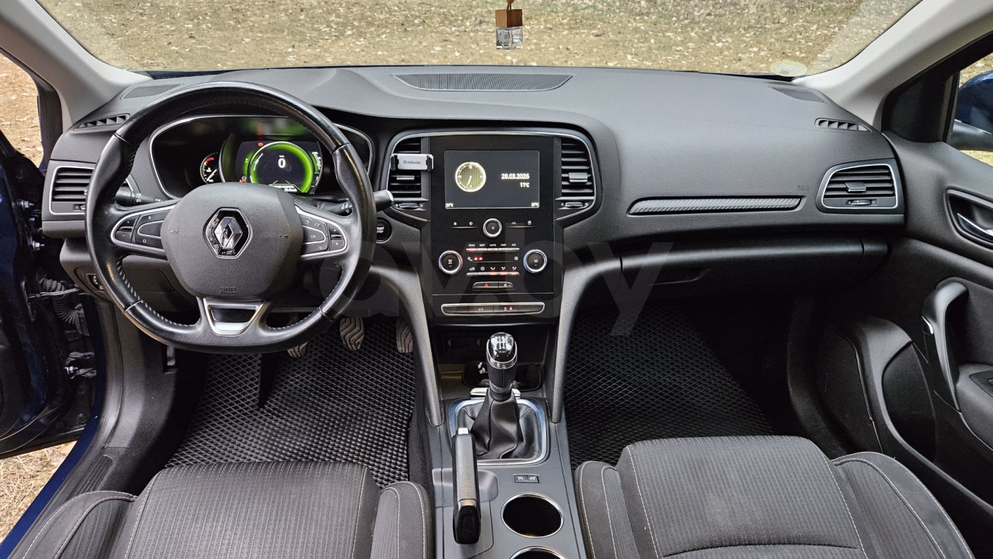 Renault Megane фото 14