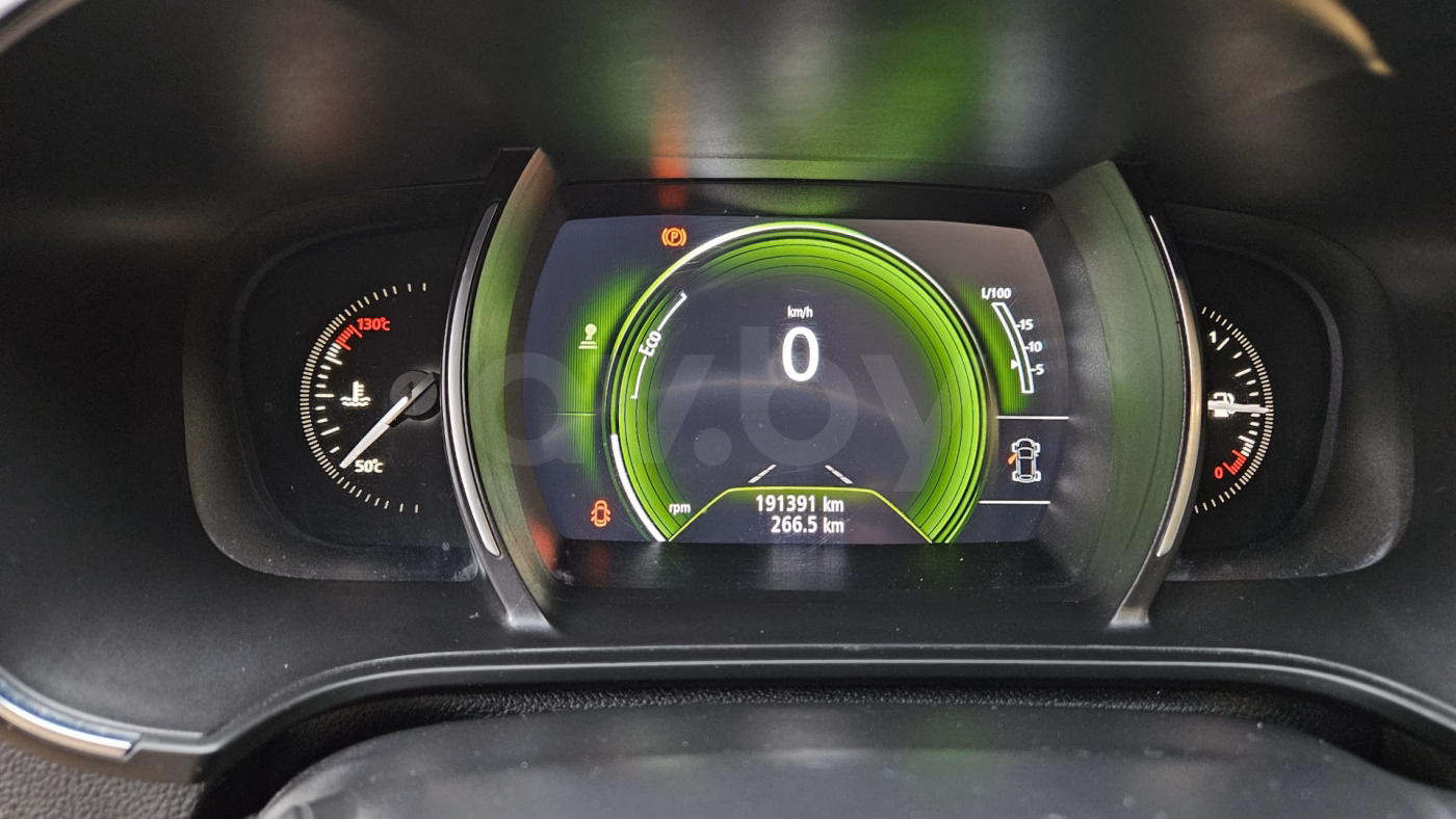 Renault Megane фото 15
