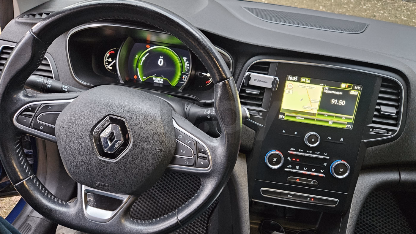 Renault Megane фото 16