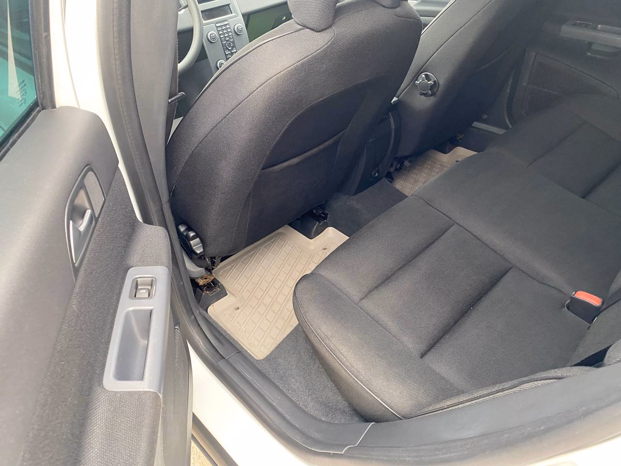Volvo S40 фото 10