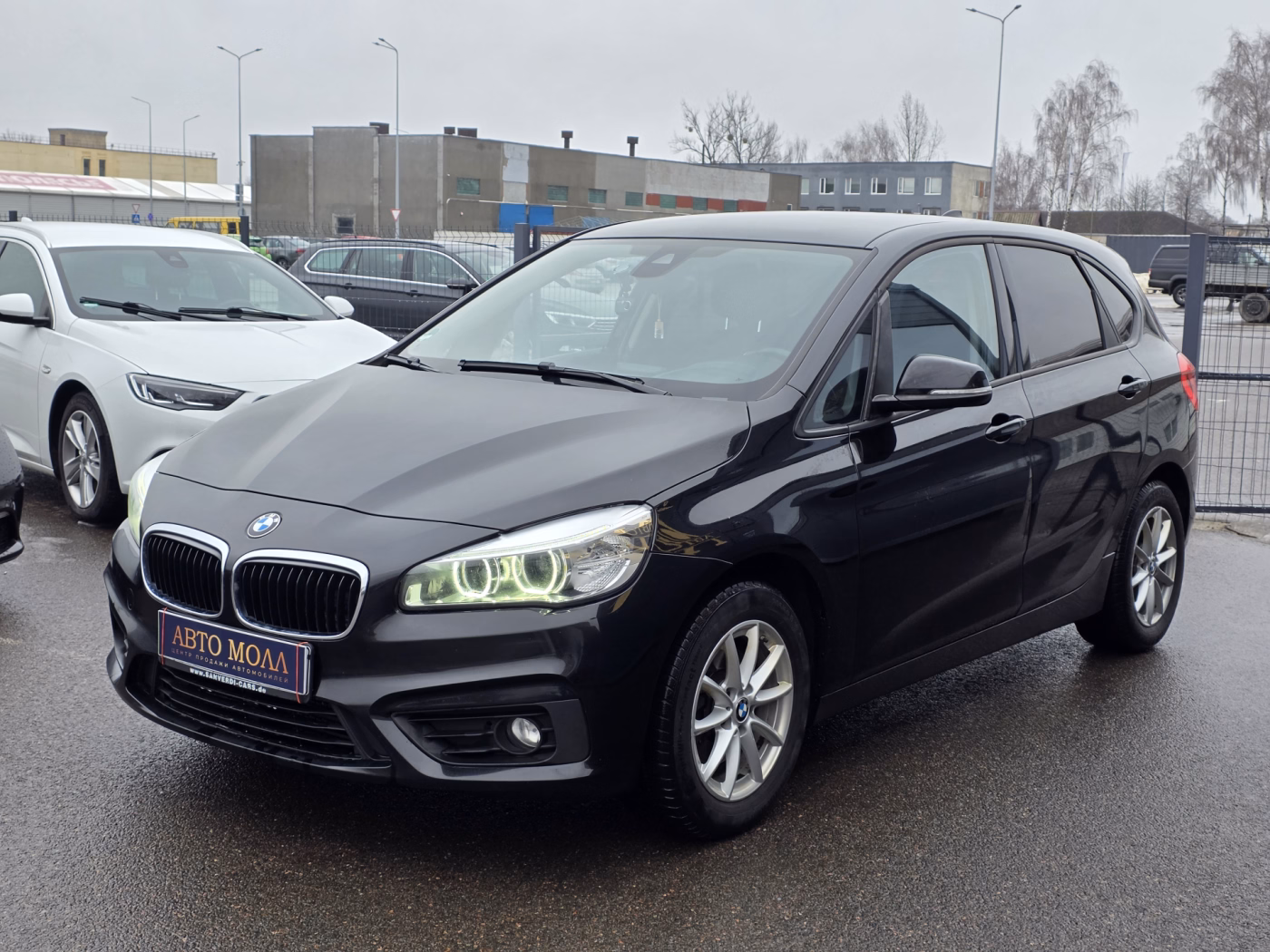 BMW 2 серия Active Tourer фото 3