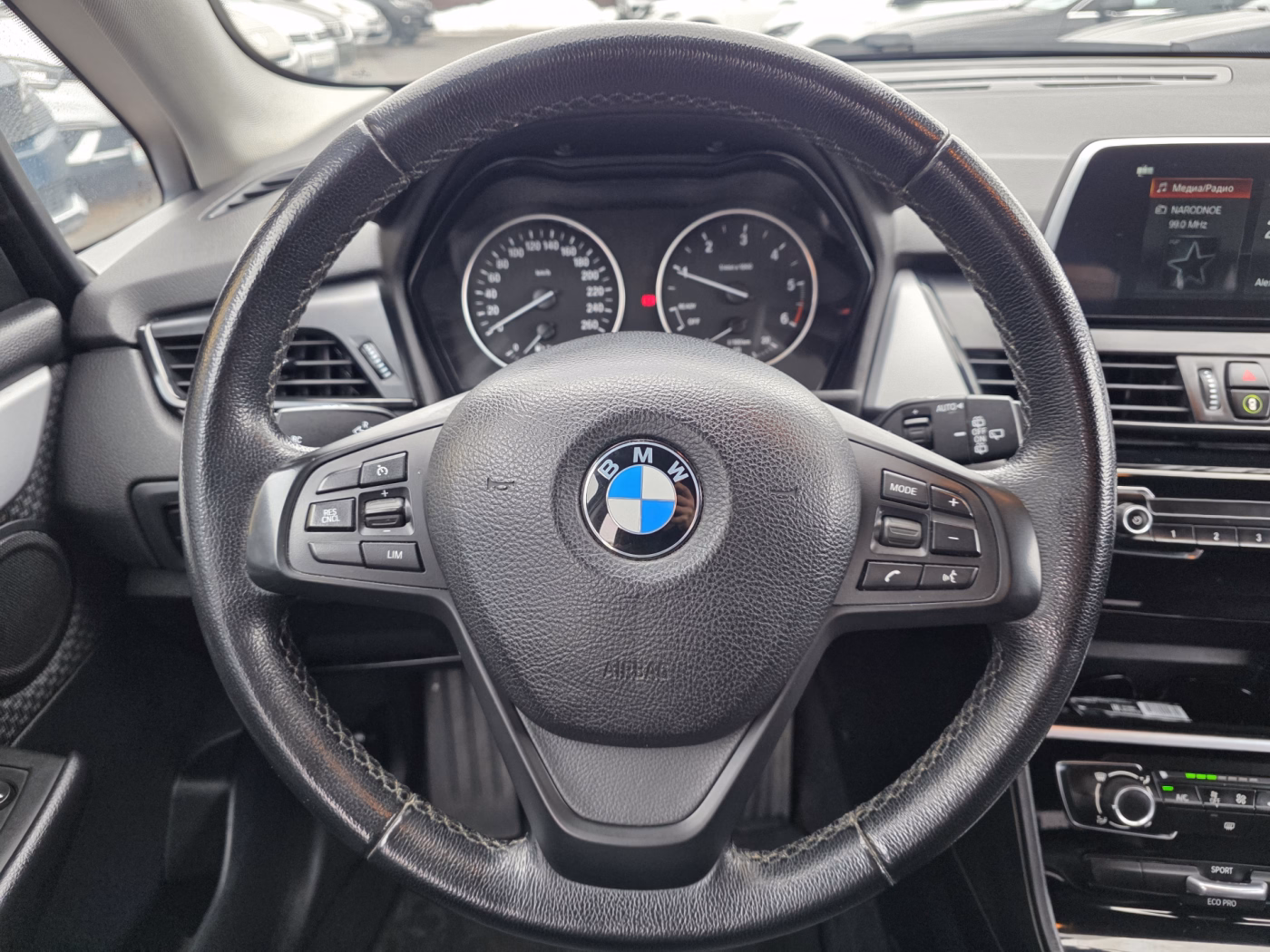 BMW 2 серия Active Tourer фото 18