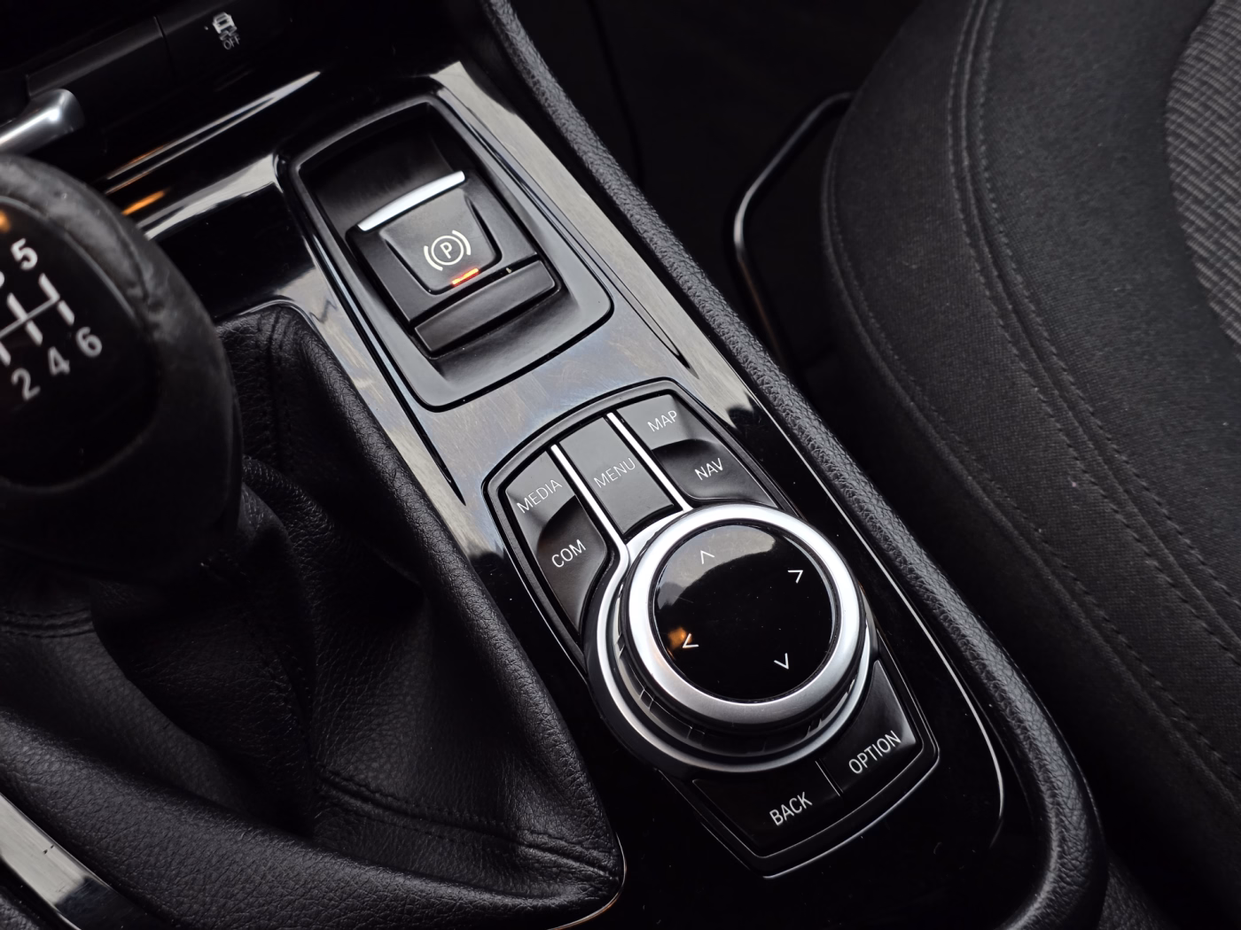 BMW 2 серия Active Tourer фото 23