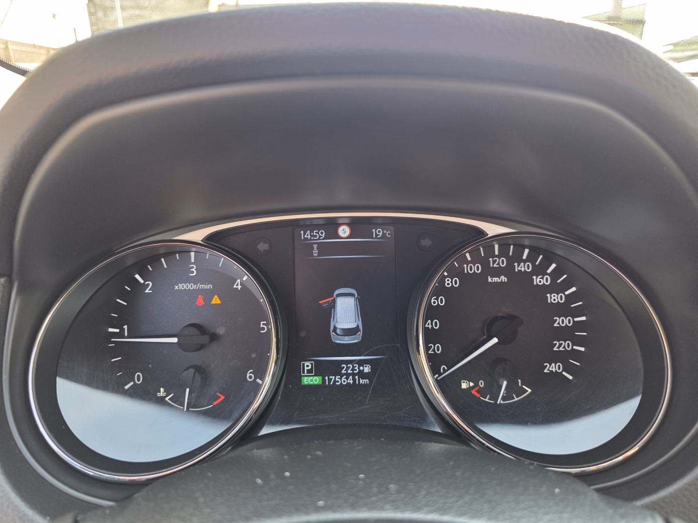 Nissan X-Trail фото 27