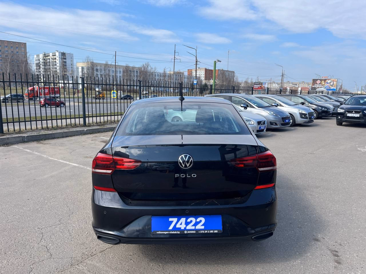Volkswagen Polo Sedan фото 6