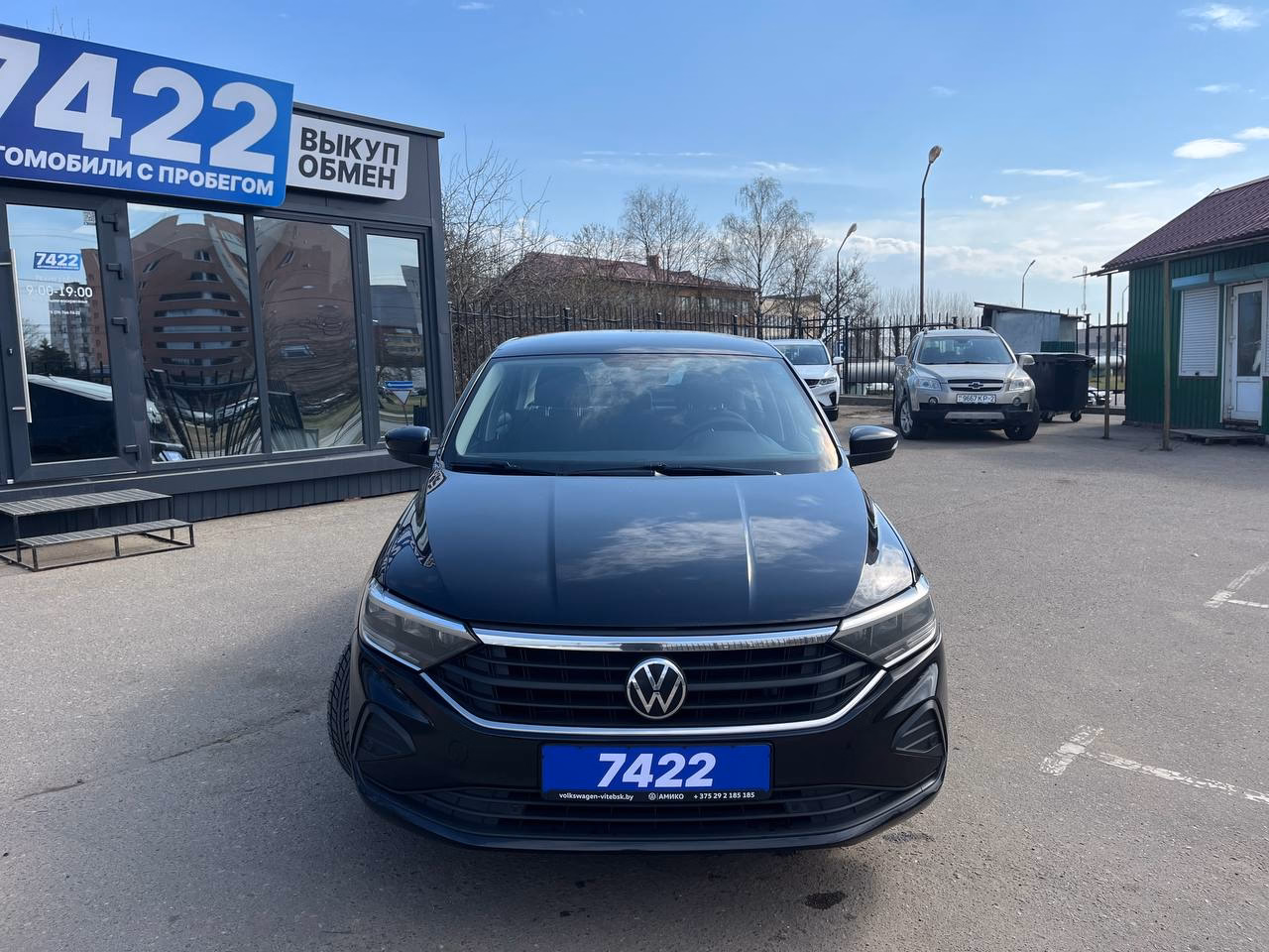 Volkswagen Polo Sedan фото 2