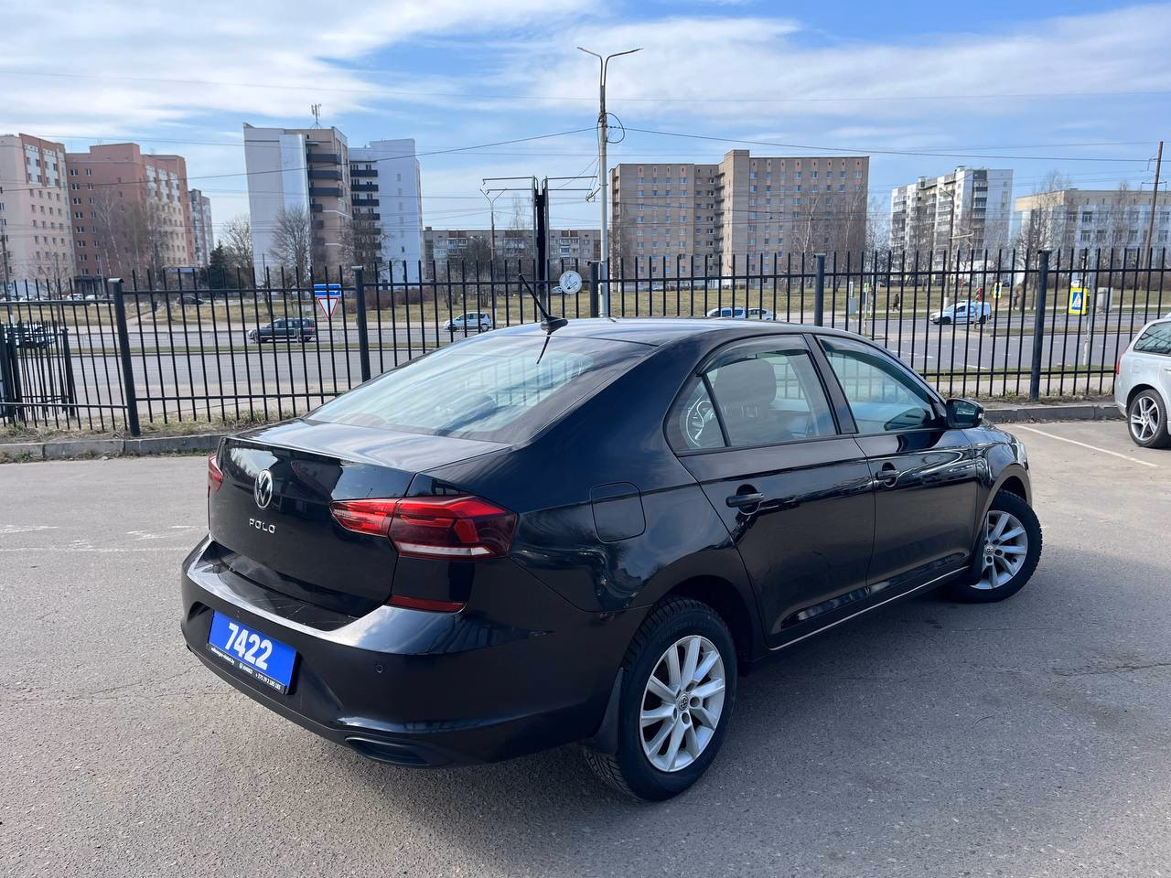 Volkswagen Polo Sedan фото 5