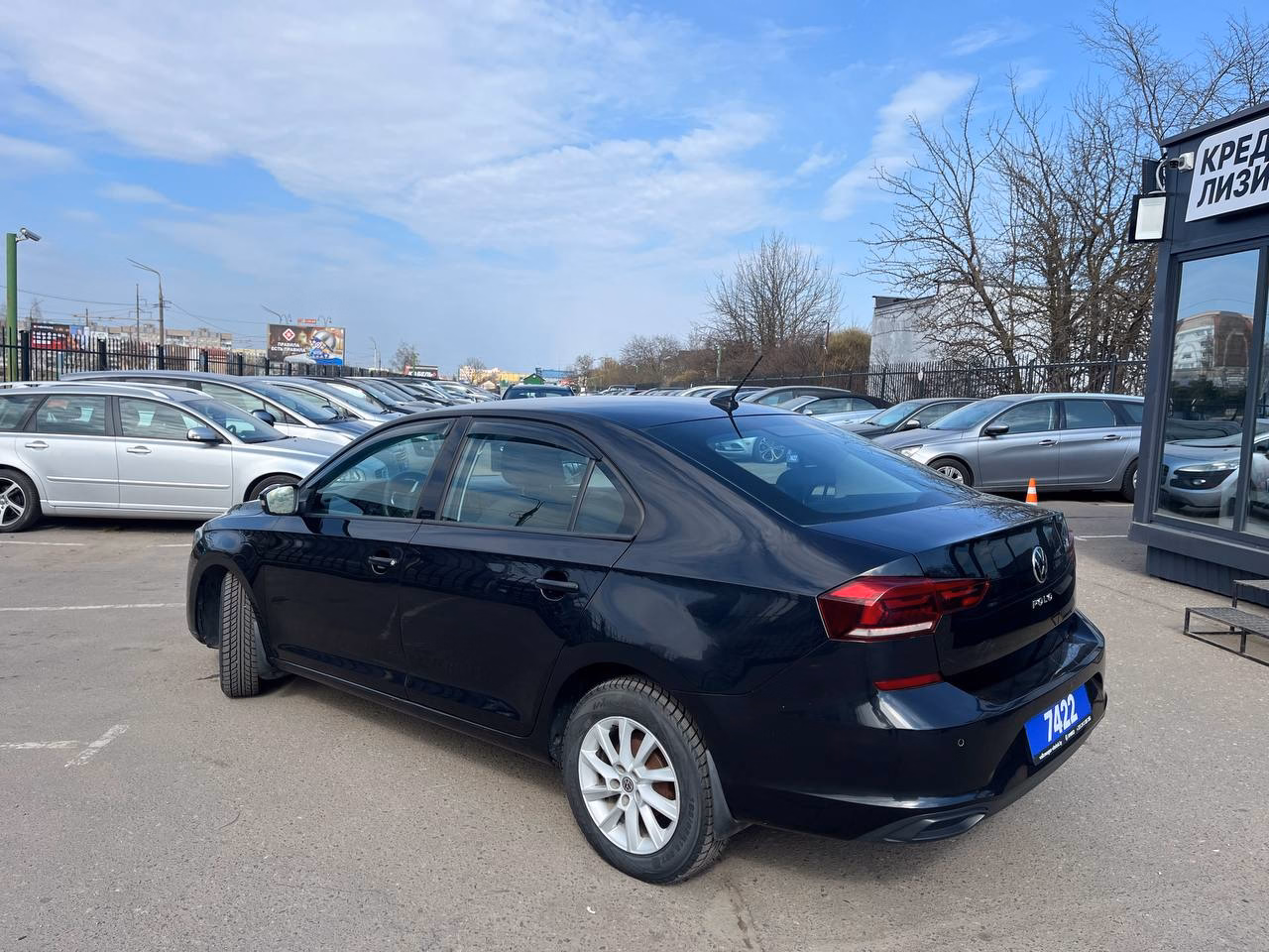 Volkswagen Polo Sedan фото 7