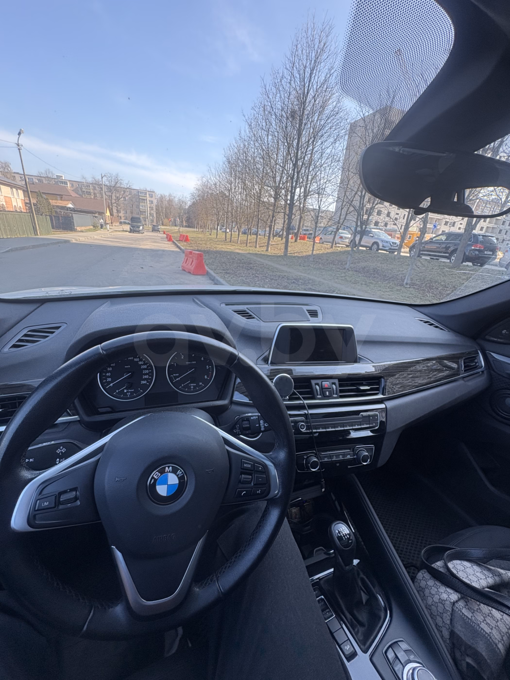 BMW X1 фото 3