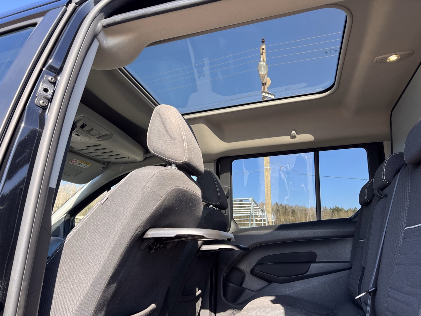 Ford Tourneo Connect фото 12