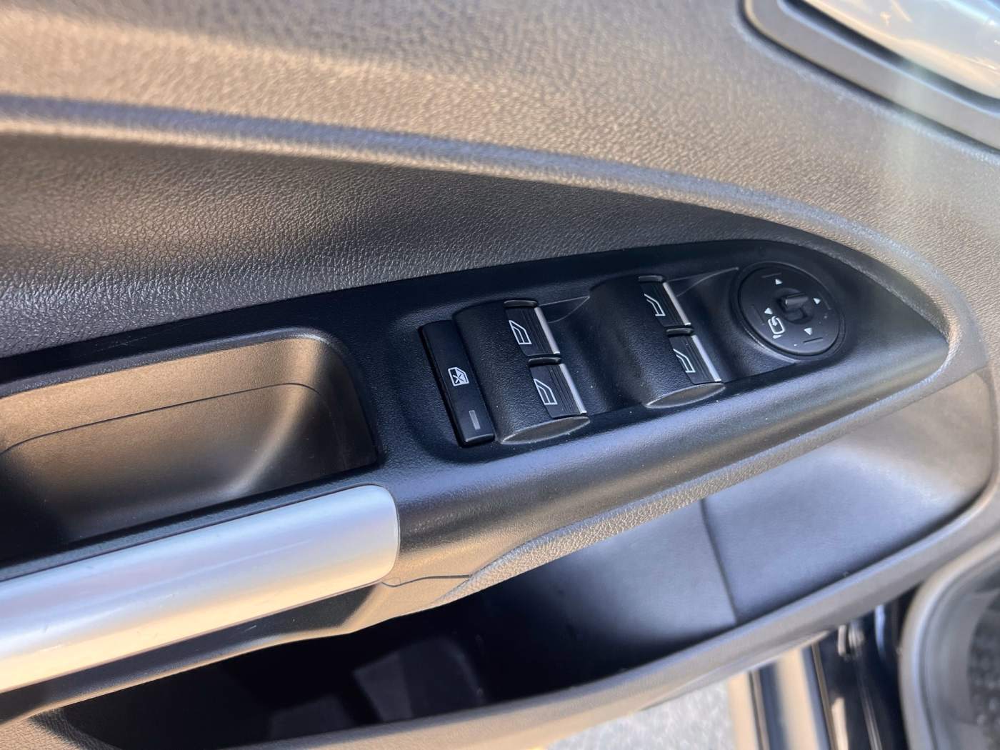 Ford Tourneo Connect фото 16