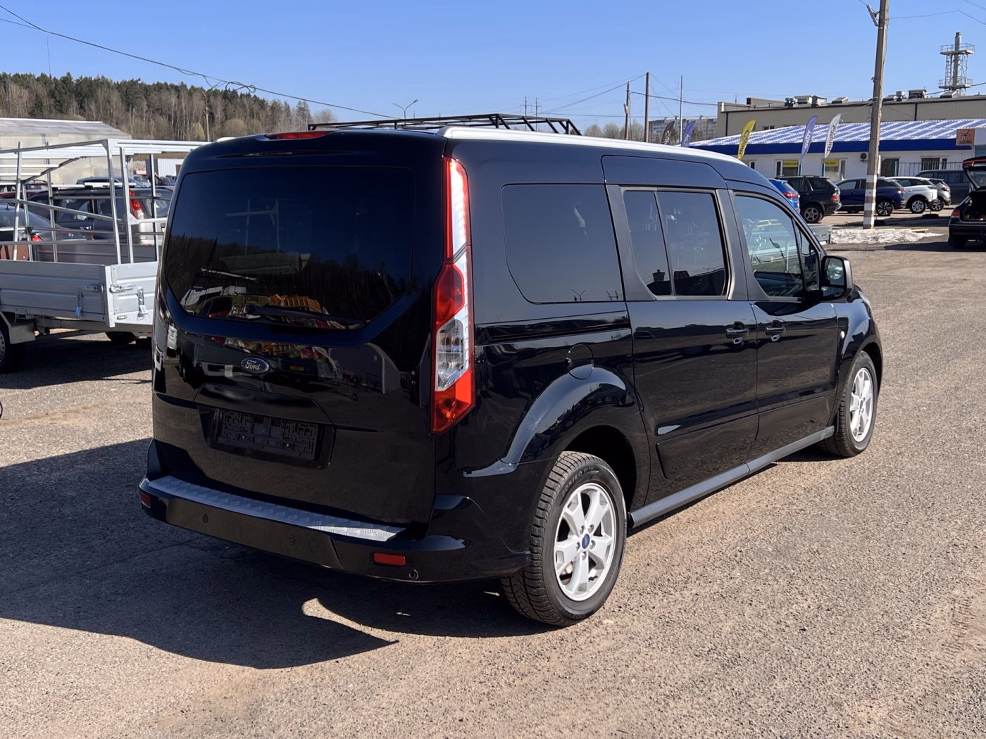 Ford Tourneo Connect фото 5