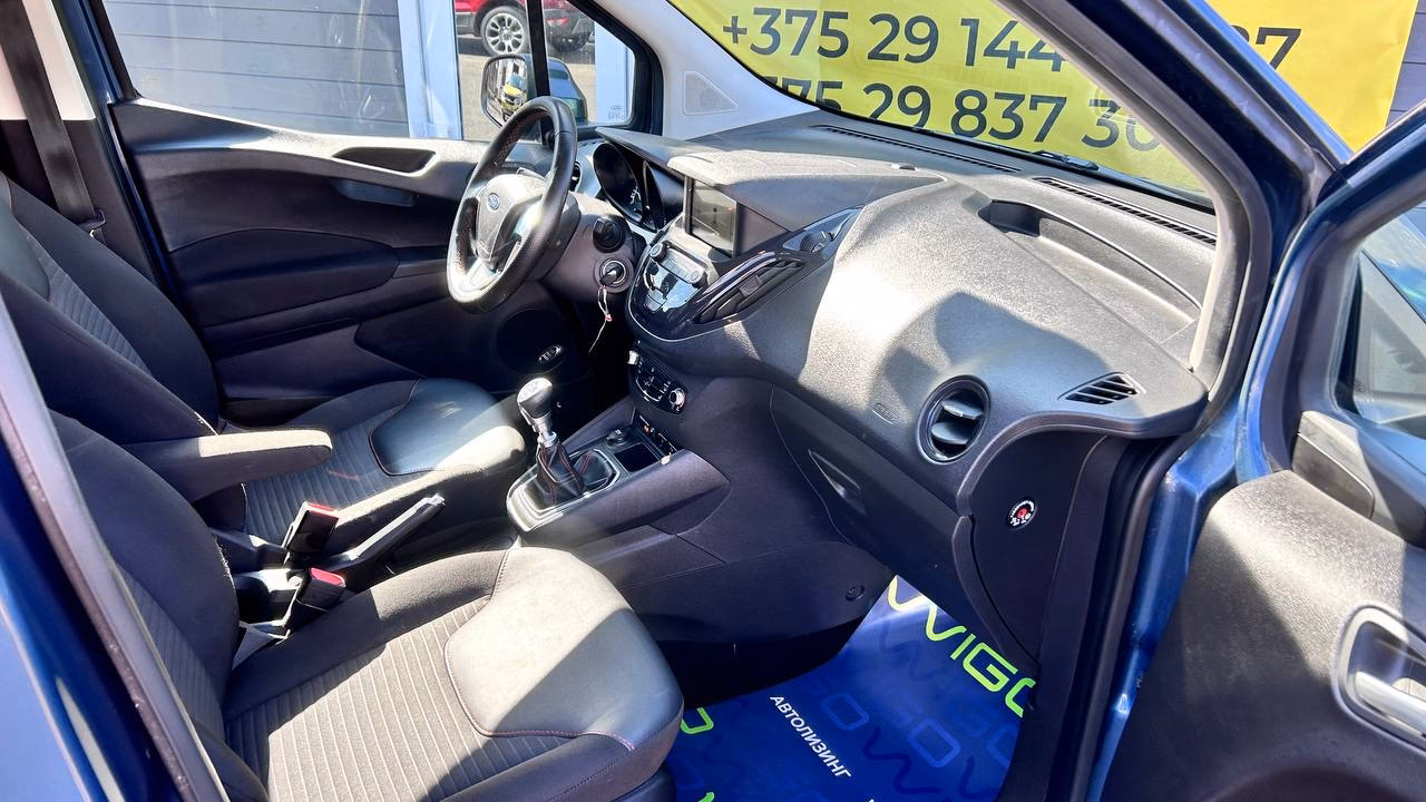 Ford Tourneo Courier фото 23