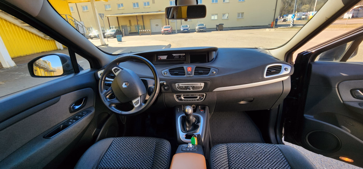 Renault Scenic фото 13