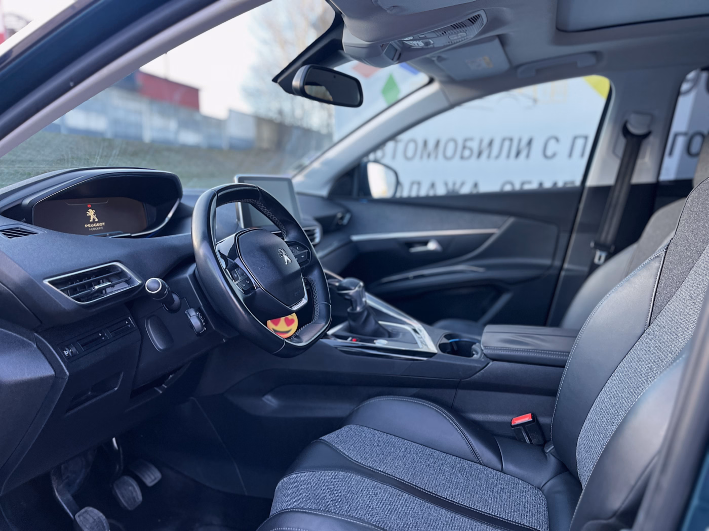 Peugeot 5008 фото 9