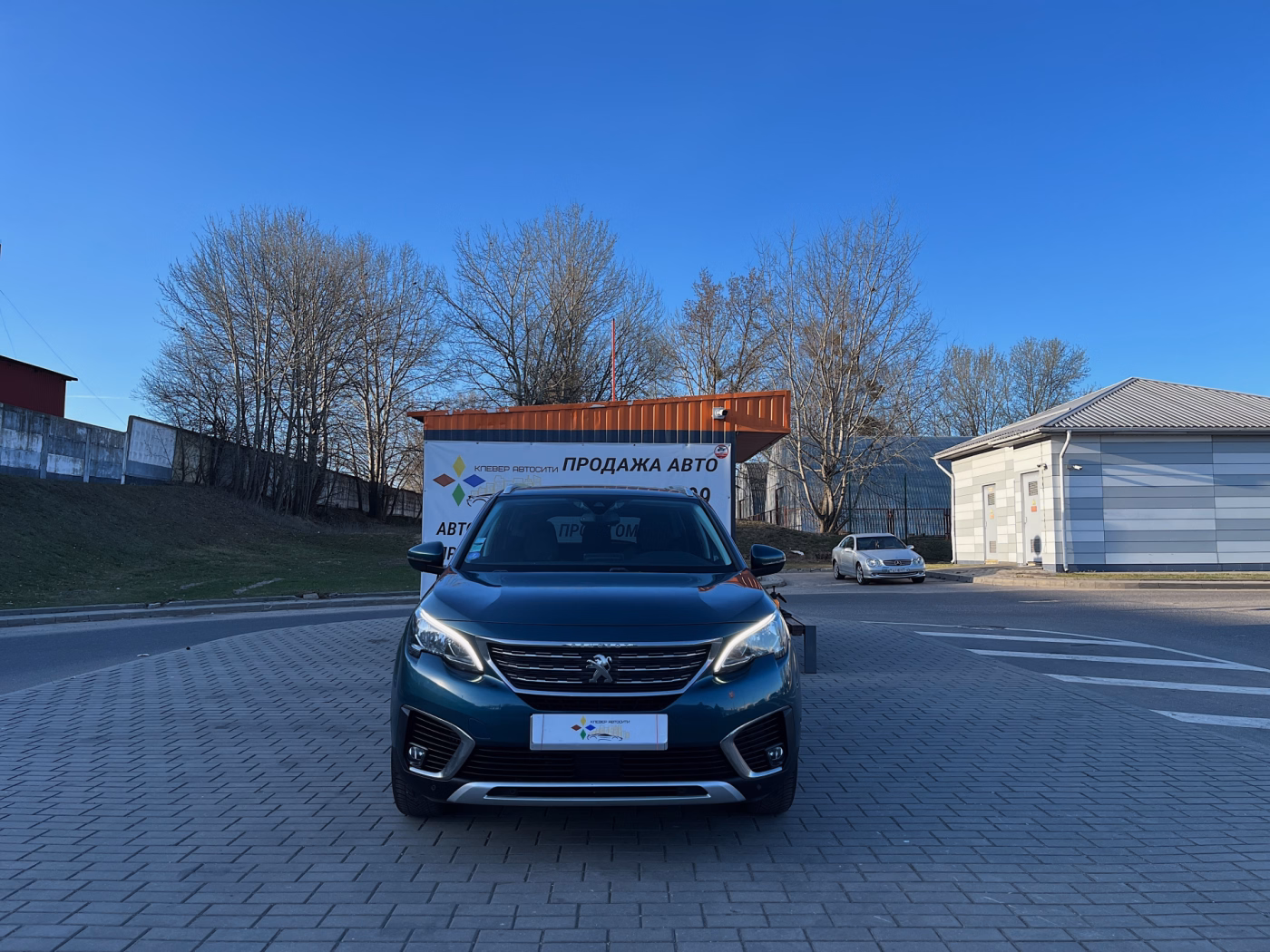 Peugeot 5008 фото 2