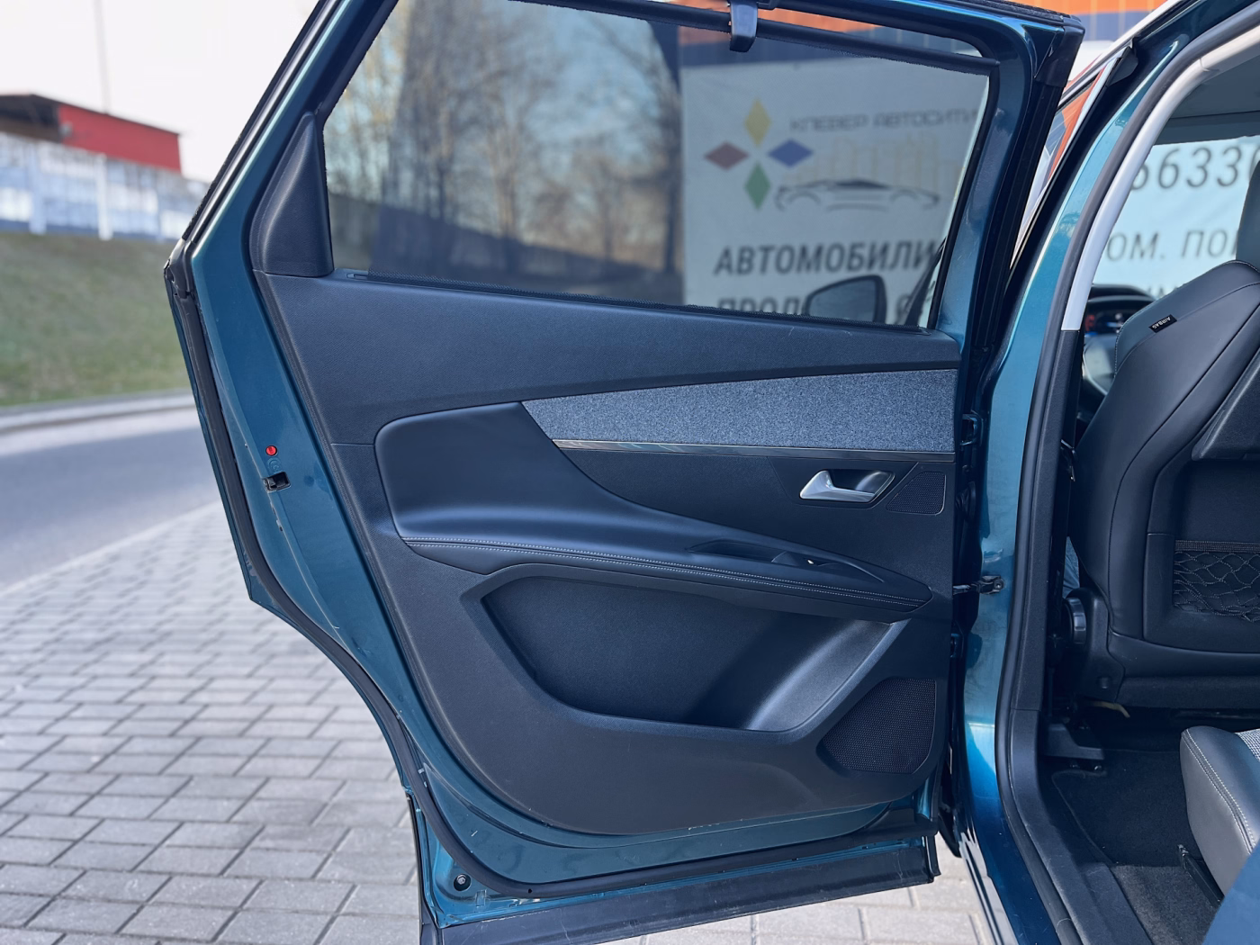 Peugeot 5008 фото 14