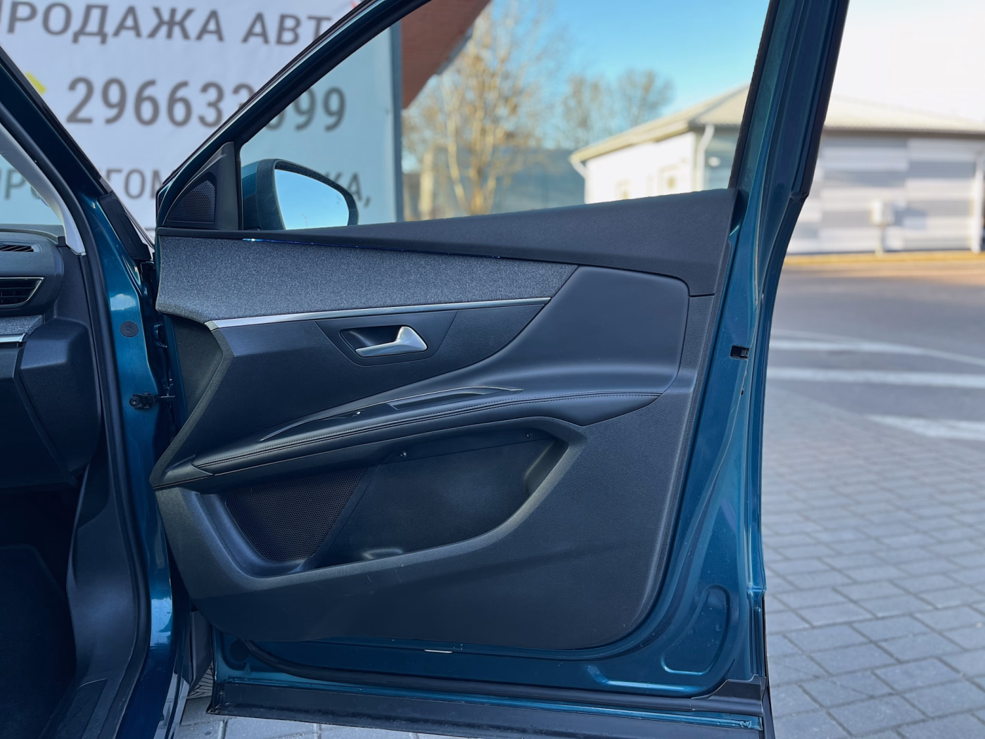 Peugeot 5008 фото 12