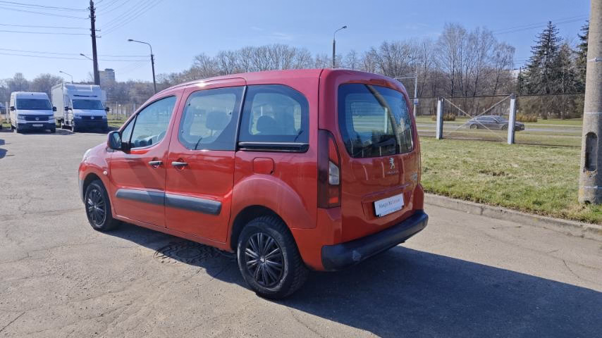 Peugeot Partner фото 5