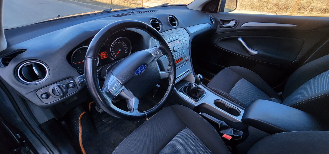 Ford Mondeo фото 11