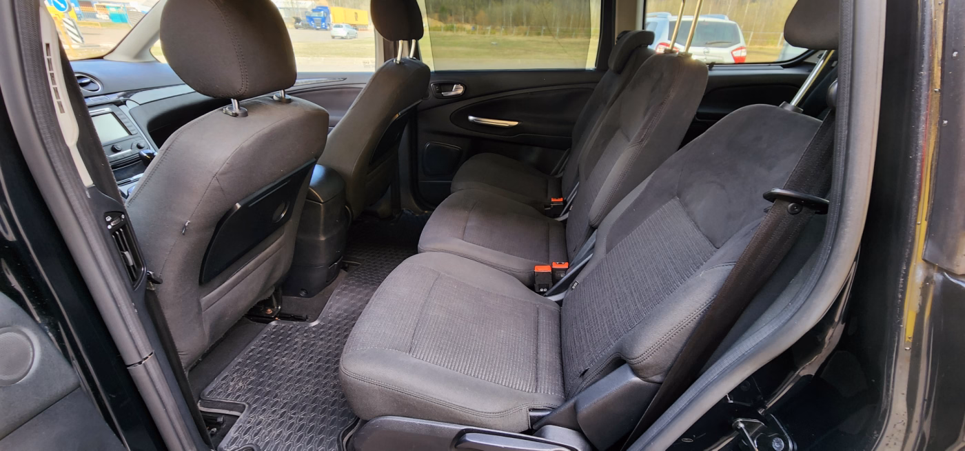 Ford Galaxy фото 9