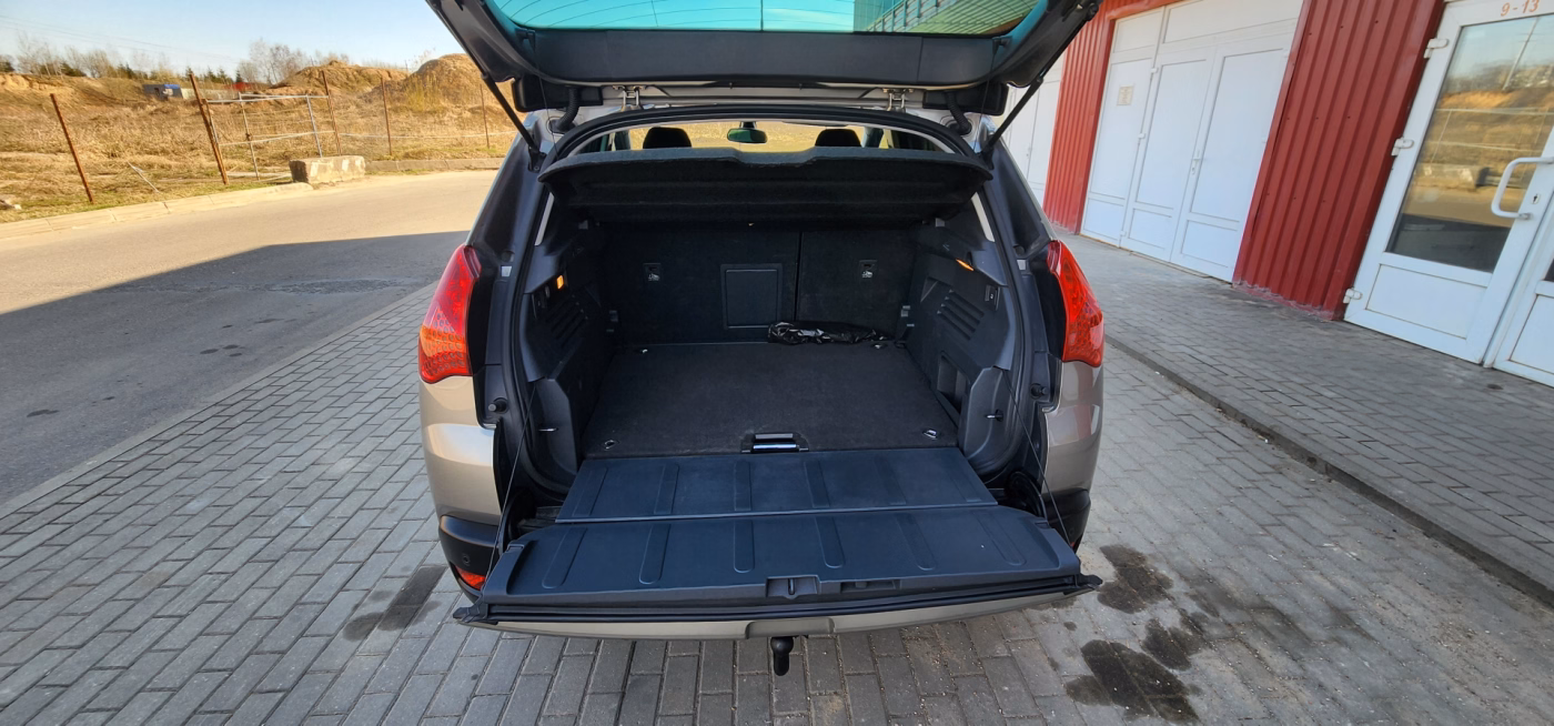 Peugeot 3008 фото 8