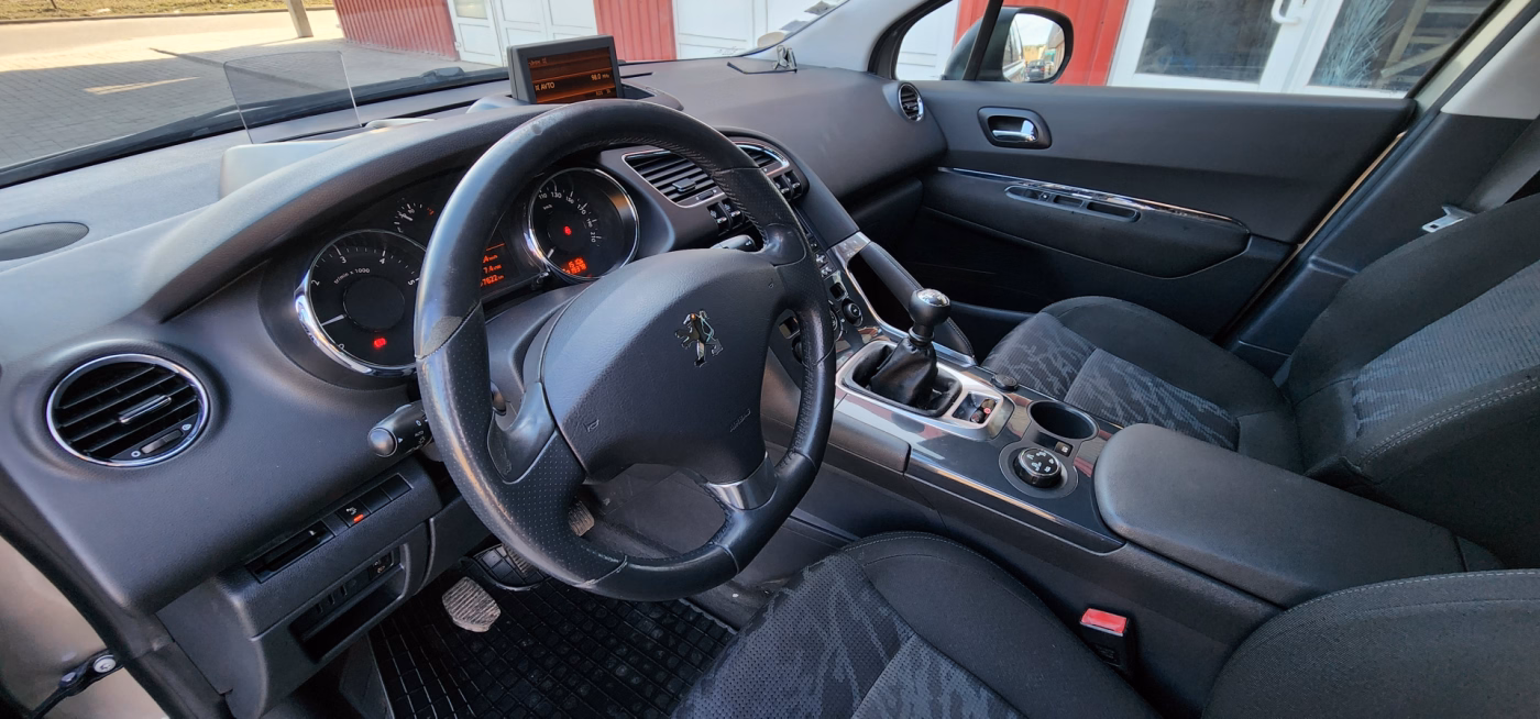 Peugeot 3008 фото 14