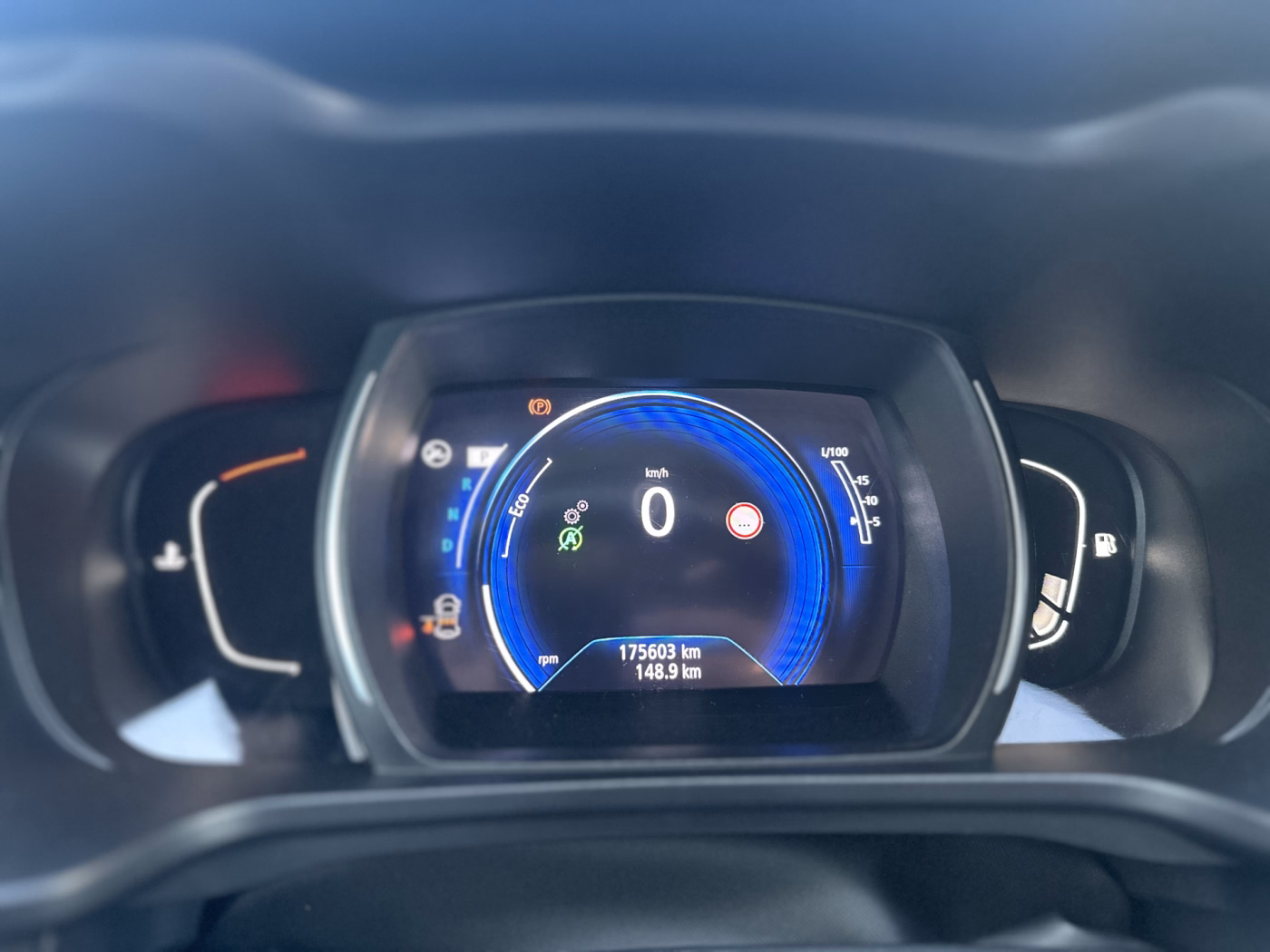 Renault Kadjar фото 9
