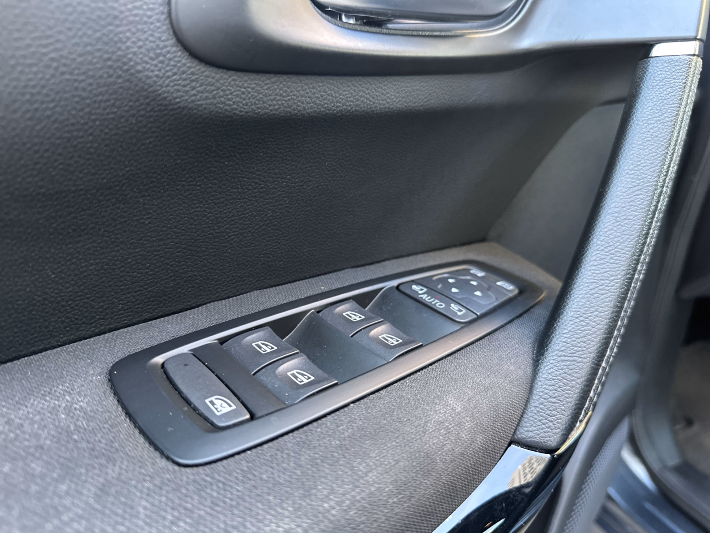 Renault Kadjar фото 12