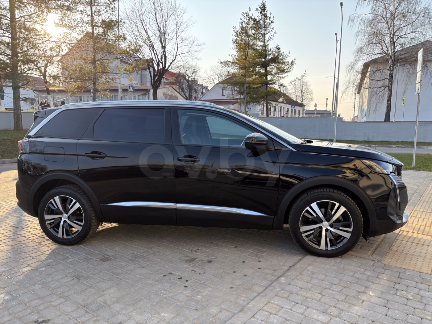 Peugeot 5008 фото 5