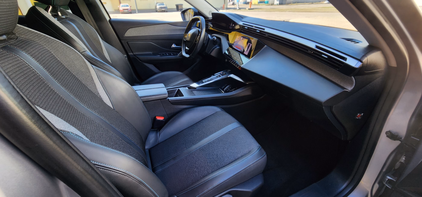 Peugeot 308 фото 15