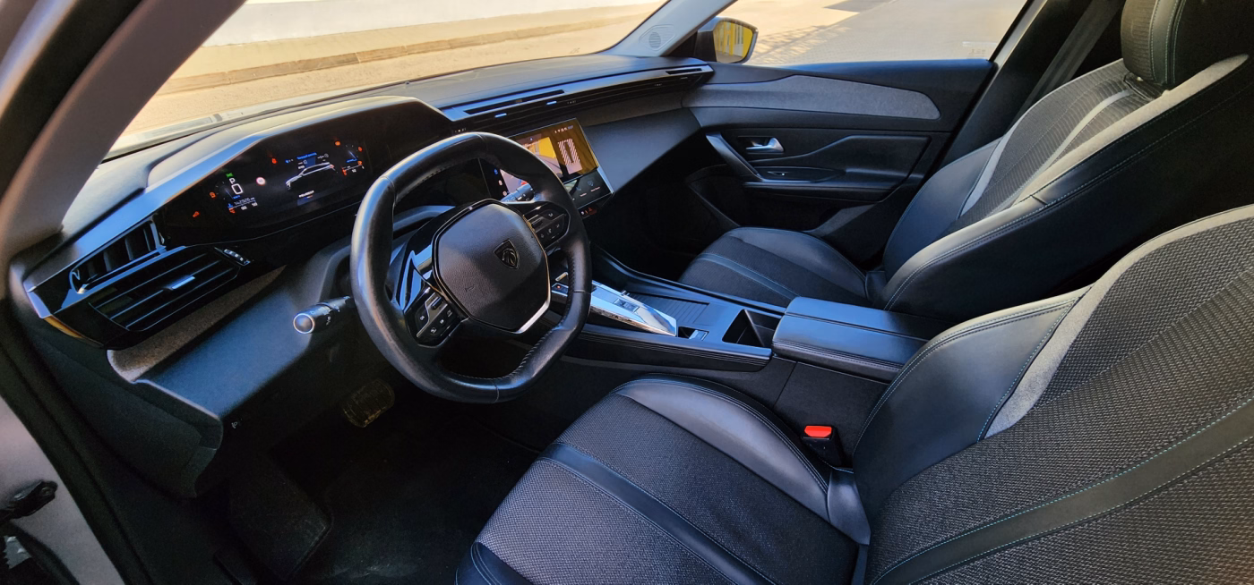 Peugeot 308 фото 14