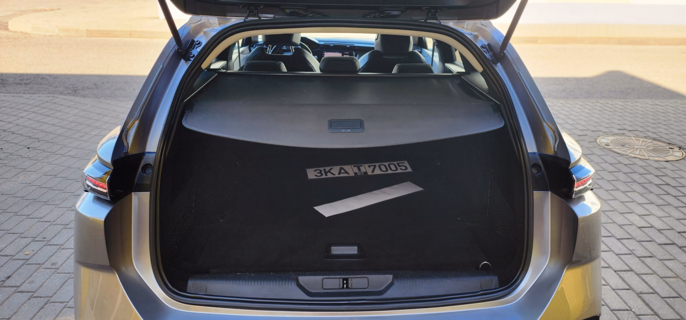 Peugeot 308 фото 9