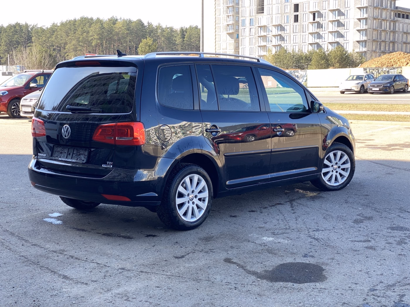 Volkswagen Touran фото 3