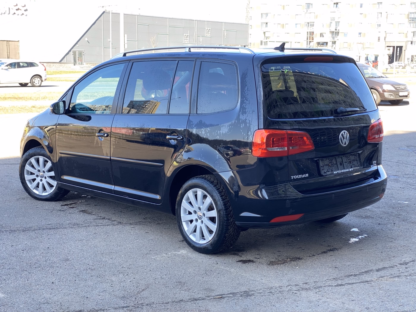 Volkswagen Touran фото 4