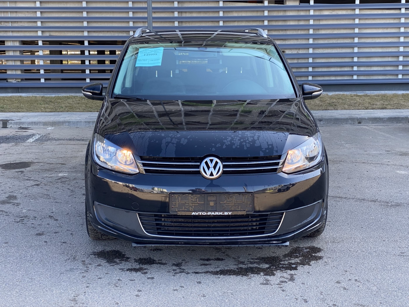 Volkswagen Touran фото 7