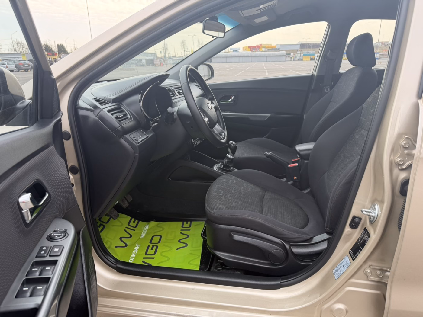 Kia Rio фото 5