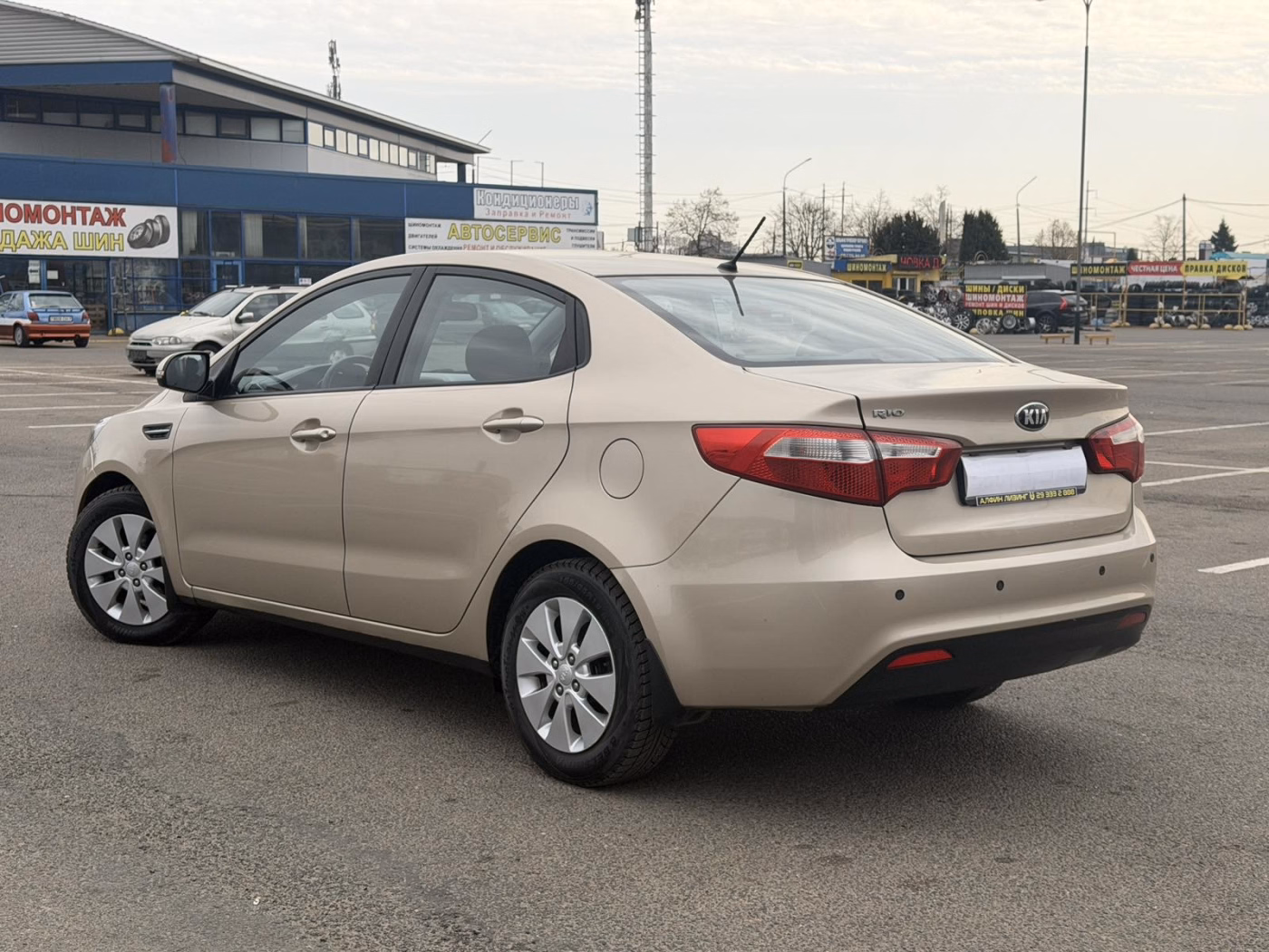 Kia Rio фото 4