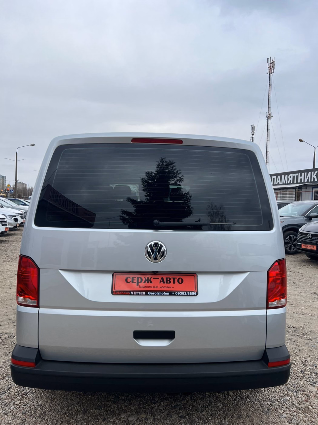 Volkswagen Caravelle фото 6