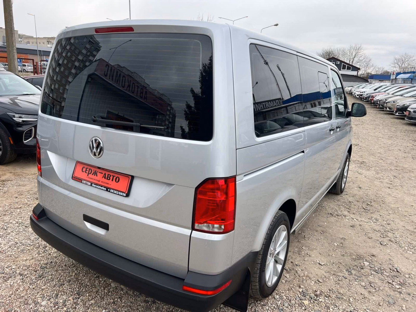Volkswagen Caravelle фото 7