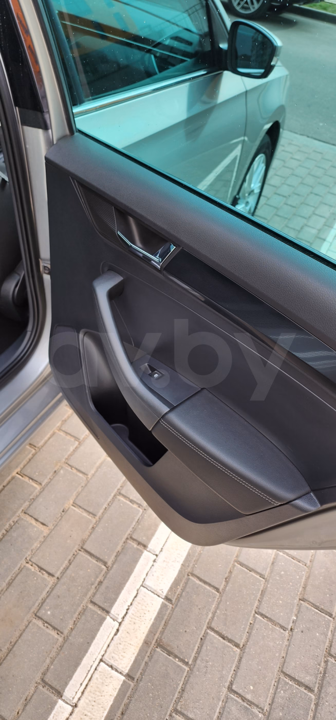 Skoda Rapid фото 15