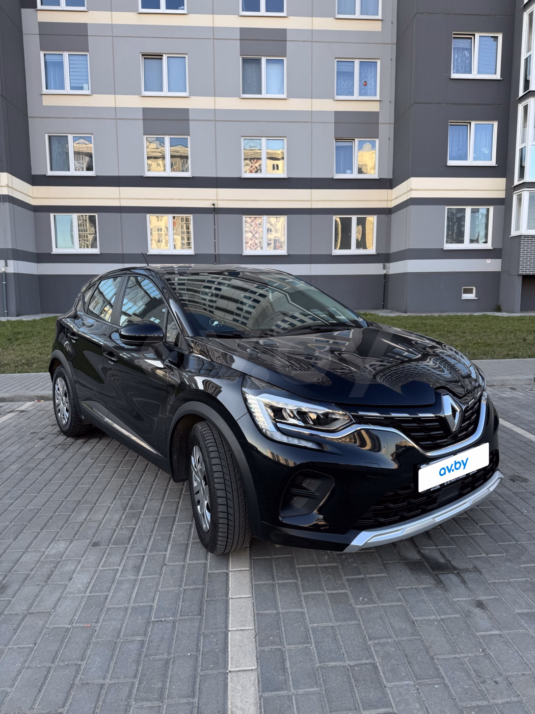 Renault Captur фото 2